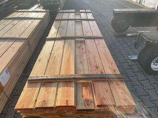 Ca. 94x Douglas Zweeds Rabat, 26x190mm, lengte 400cm